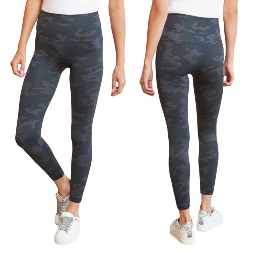 SPANX Look At Me Now Seamless Leggings Camo XL - NWOT